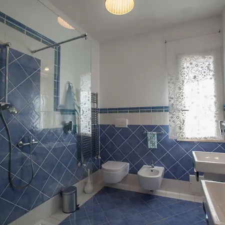 Il Faro Bed & Breakfast 4*