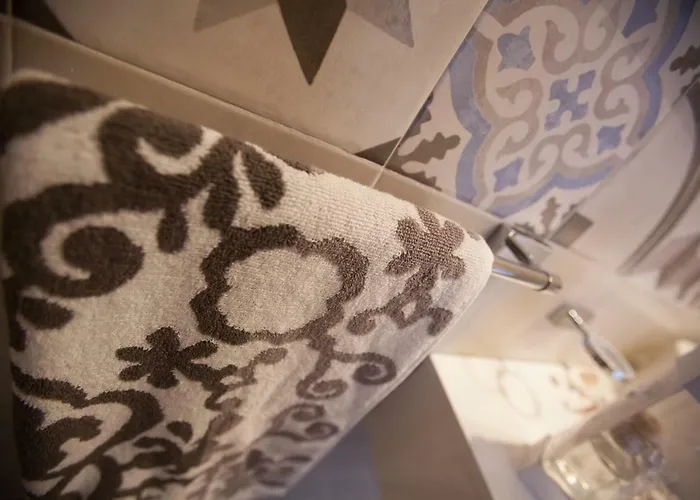 Oda ve Kahvaltı Il Faro 4*