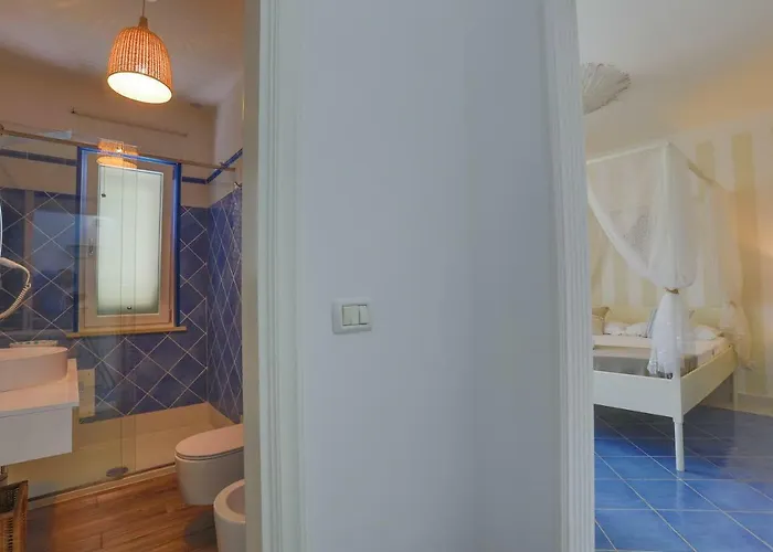 Il Faro Bed & Breakfast 4*